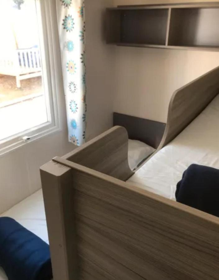 Mobile Home Tout Confort Climatise 4 A 6 Personnes Camping Les Salins De La Gardiole Ancien Camping De L'Europe A Vic La Gardiole Dış mekan fotoğraf
